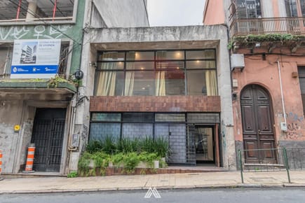Alquiler de oficina con 103m² Plaza Independencia