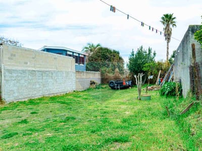 Venta de terreno en pleno centro de Pando 494m²
