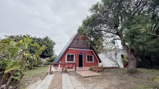 VENTA HERMOSA CASA LA FLORESTA 3 DORM+BARBACOA