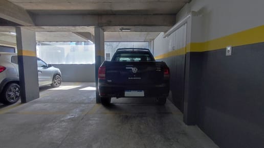 Venta de cochera a metros de la ORT, Pocitos.