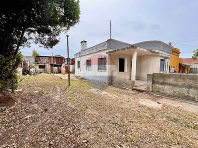 TERRENO CON MEJORAS EN VENTA EN J. DEL HIPODROMO
