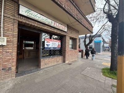 ALQUILER LOCAL COMERCIAL CENTRO LAS PIEDRAS