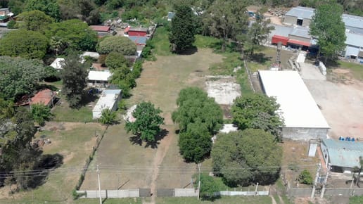 Alquiler gran predio con casa en Barros Blancos