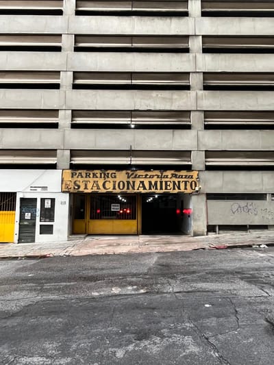 Alquiler Garage fijo - Centro en 6° Piso