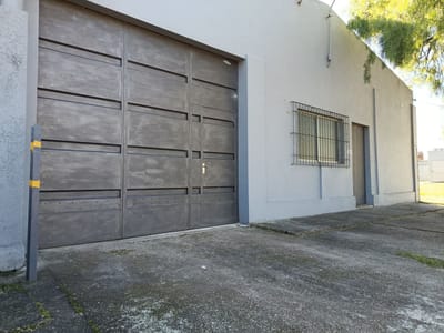 Alquiler Local / Galpón comercial 200 m² en Pando