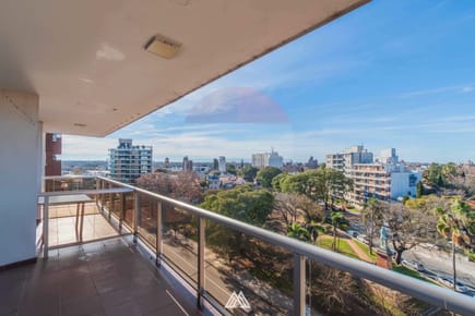 Venta apartamento 2 dorm. 2 baños Prado gge calef.