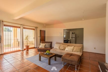 Venta casa 2 dormitorios con patio Solymar Sur