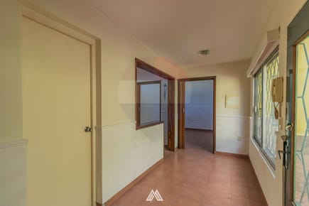 Apartamento de un dormitorio con patio en Alquiler