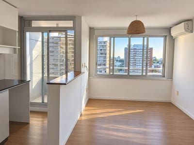 Venta apartamento Malvin un dormitorio y garage