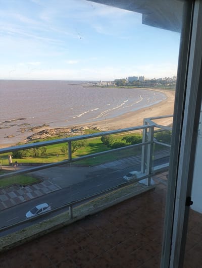 Venta Monoambiente con balcón Rambla de Malvín