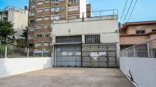 Alquiler depósito en La Blanqueada sobre avenida