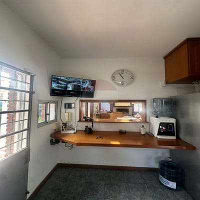 VENTA CASA 3 DORMITORIOS, 1562m2, EN COLON