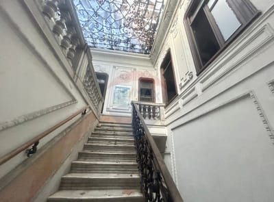 VENTA GRAN CASA PADRÓN UNICO EN CENTRO