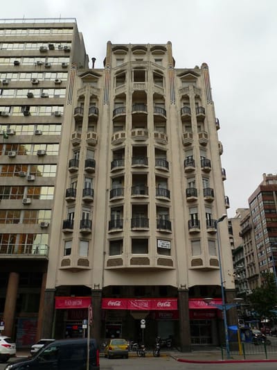 Venta amplio local en Centro con renta