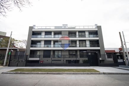 VENTA APARTAMENTO 2 DORMITORIOS MALVIN CON GARAGE