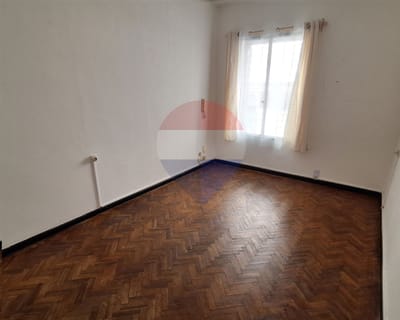ALQUILER CONSULTORIO/OFICINA CIUDAD VIEJA