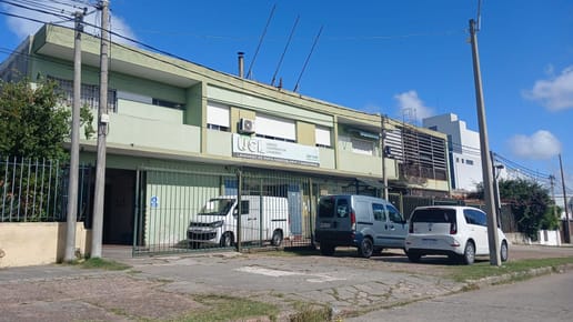 VENTA - LOCAL INDUSTRIAL - PROXIMO MERCADO MODELO