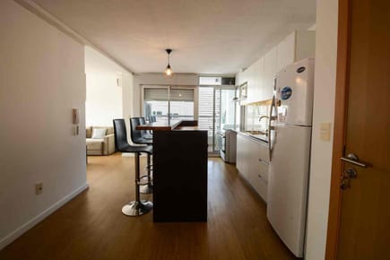 VENTA APTO AMUEBLADO. 2 DORM., COCH. DOBLE, MALVÍN