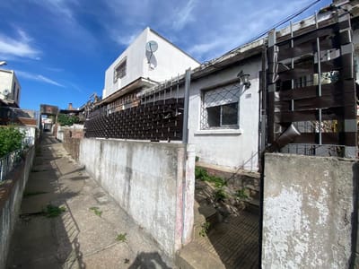 VENTA APARTAMENTO DOS DORMITORIOS en CERRO