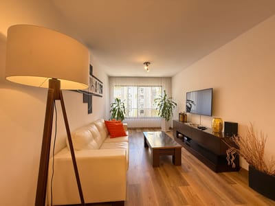 VENTA APTO 3 DORMITORIOS POCITOS  3 BAÑOS GGE FIJO