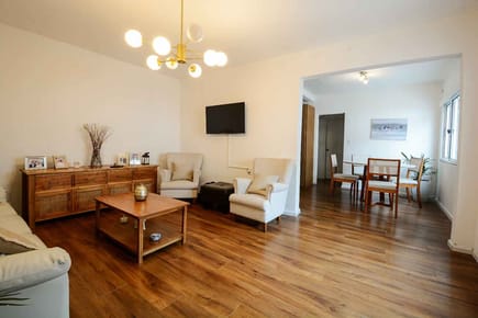 Venta apartamento tipo casa dos dormitorios Buceo