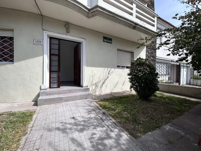 Se alquila apto 1 dorm con jardín Parque Batlle