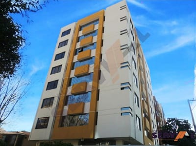 HERMOSO DEPARTAMENTO, SOBRE LA JUAN DE LA ROSA, ESTADIUM