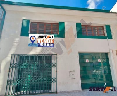 AMPLIA CASA EN VENTA EN INMEDIACIONES DE LA AV. OQUENDO Y LADISLAO CABRERA