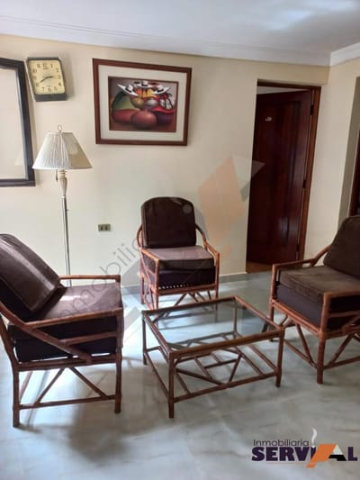 DEPARTAMENTO AMOBLADO EN ALQUILER EN INMEDIACIONES AV. TADEO HAENKE Y RENE MORENO