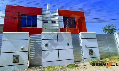 HERMOSA CASA MINIMALISTA, 3 PLANTAS, SECTOR AV. VICTOR USTARIZ KM 6
