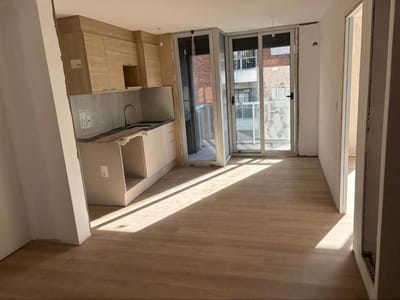 Estrena Cordon Sur  1 dormitorio con terraza c/ parrillero Charrua y Gaboto