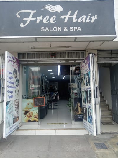 VENDO LOCAL EN LA AV. LAS PALMERAS - LOS OLIVOS