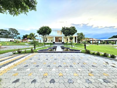 CASA QUINTA AMOBLADA DE LUJO EN VENTA