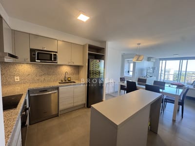Venta apartamento 2 dormitorios Torre Greenlife punta del este