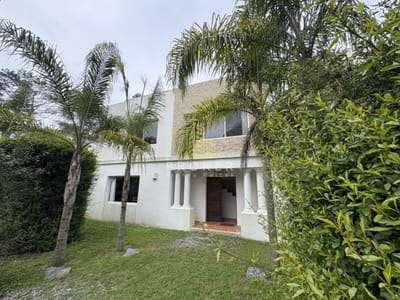 Alquiler de casa en Montoya de 5 dormitorios+ 5 baños con vista