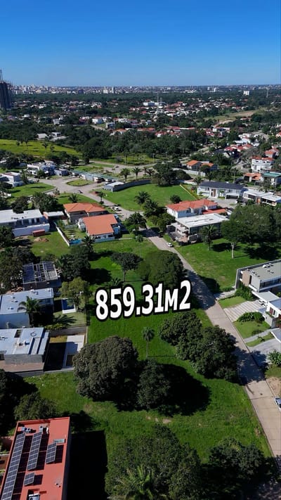 Terreno en venta en Hacienda del Urubo.