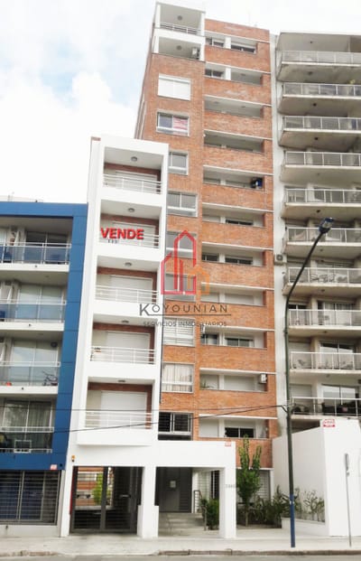 Nuevo Ingreso: Agraciada y Suarez, edif. Citadino Prado, piso 4 al frente, soleado, Aire Acondicionado Venta Apartamento Prado 2 dorm. Ideal inversor.