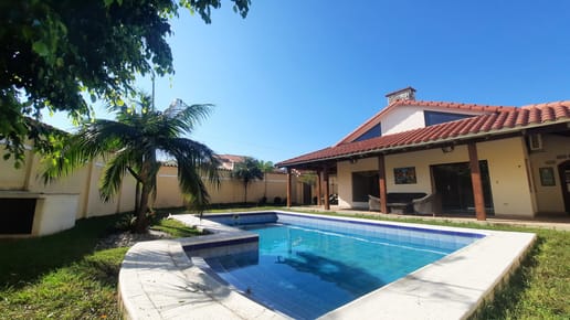 CASA EN ALQUILER CON PISCINA - FUERA DE CONDOMINIO - ZONA NORTE