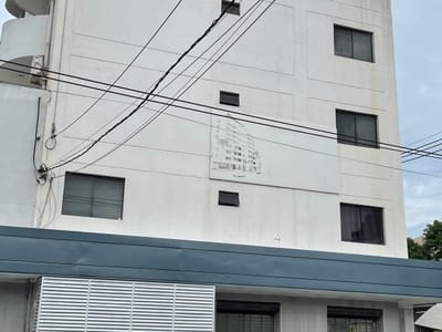 VENDO ACOGEDOR DUPLEX A PASOS DE CACIQUE LAMBARE