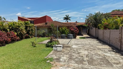 VENDO CASA EN BARRIO SAN VICENTE ASUNCION