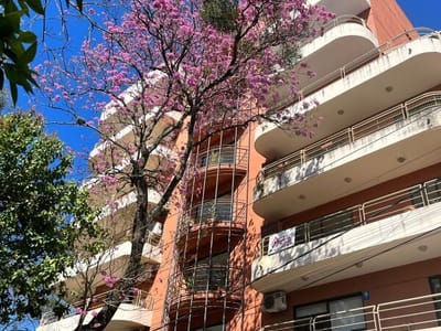  EXCLUSIVO DEPARTAMENTO EN LAS MERCEDES 