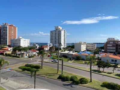 VENTA MANSA 2 DORMITORIOS