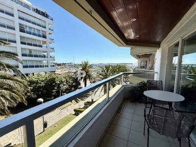 Alquiler departamento con 2 dormitorios y 2 baños