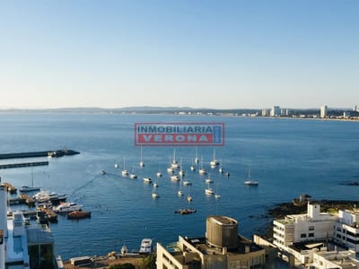 Apartamento en Peninsula, 2 dormitorios *