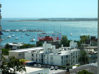 Apartamento en Peninsula, 3 dormitorios *