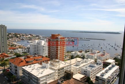 TORRE LIBERTADOR, 1 Y MEDIO DORMS CON EXCEPCIONALES VISTAS !!!