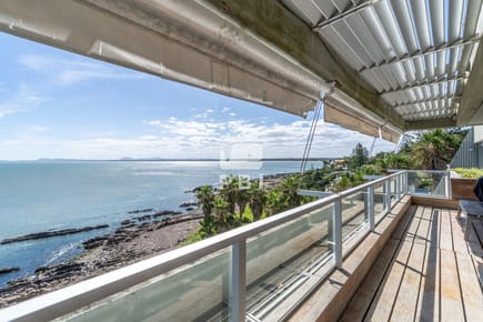 Apartamento de 3 dormitorios en Acantilados, Punta Ballena -  Acantilados - Ref : PBI13437