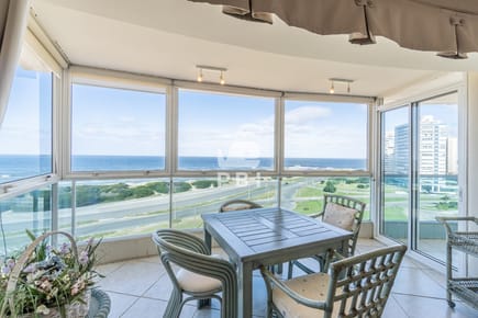 Apartamento en venta en La Brava, Punta del Este  -  Torre Nueva York - Ref : PBI14898