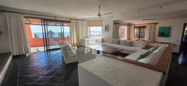 Venta aprtamento en Punta Ballena, espectacular vista con Parrillero propio - MARINA DEL ESTE - Ref : PBI15407