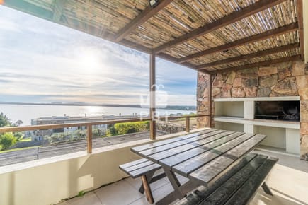 Apartamento en el Lomo De La Ballena  2 dormitorios -  Quartier Punta Ballena - Ref : PBI81